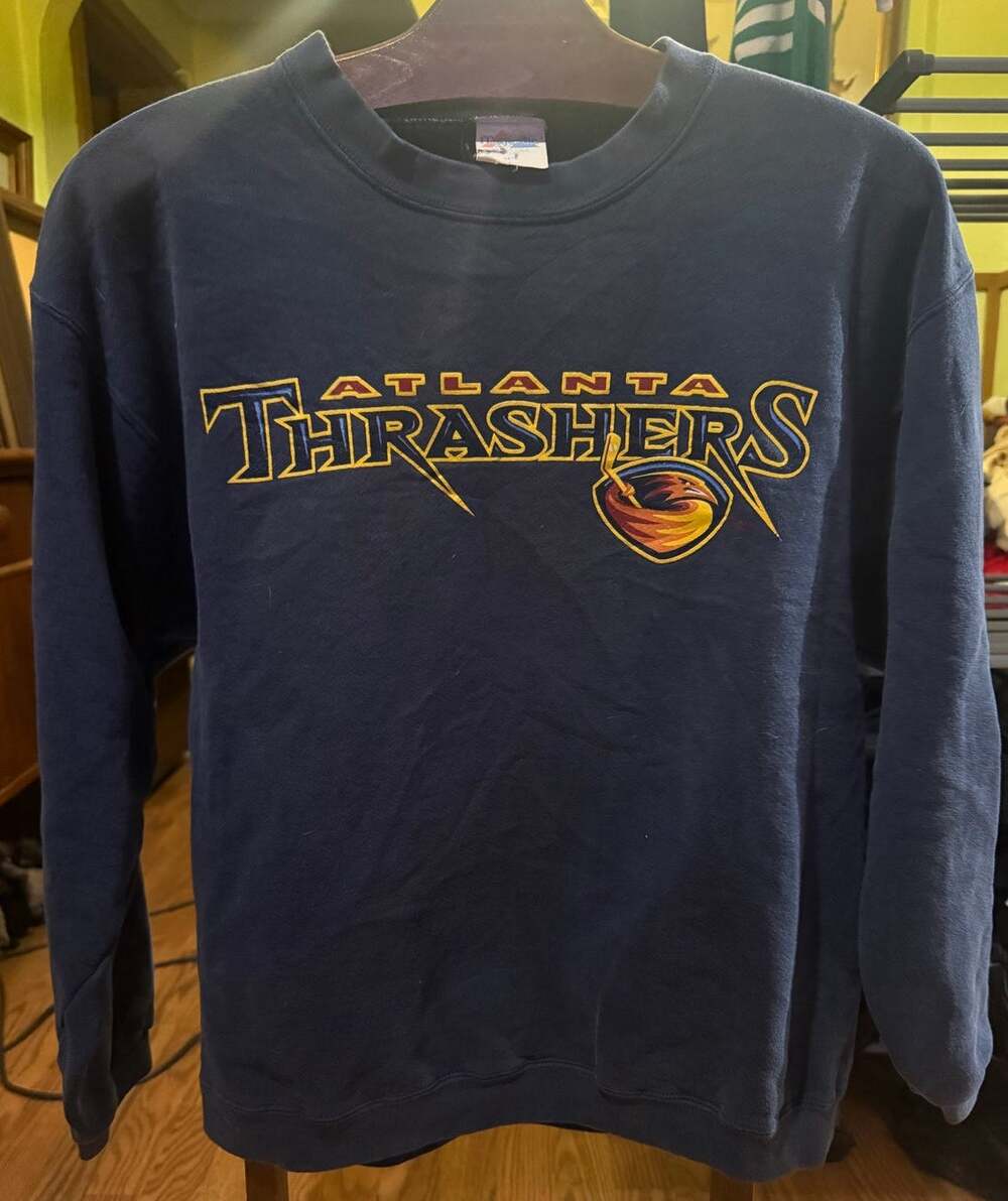 Atlanta Thrashers Crewneck Sweater Size L
